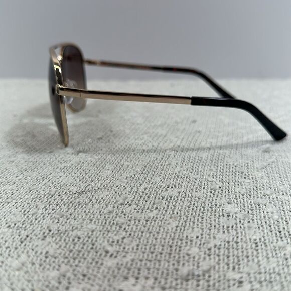 QUAY VIVIENNE Gold Brown Aviator Glasses Sunglasses w Case - Picture 6 of 11